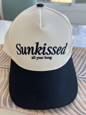 New Mayamar Sunkissed All Year Long Trucker Hat Baseball Hat